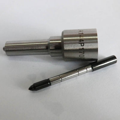 Bosch DLLA 144P1707 CUMMINS excavator part nozzle DLLA144 P 1707 , Dongfeng CR 0433172045 and DLLA144P 1707 nozzle